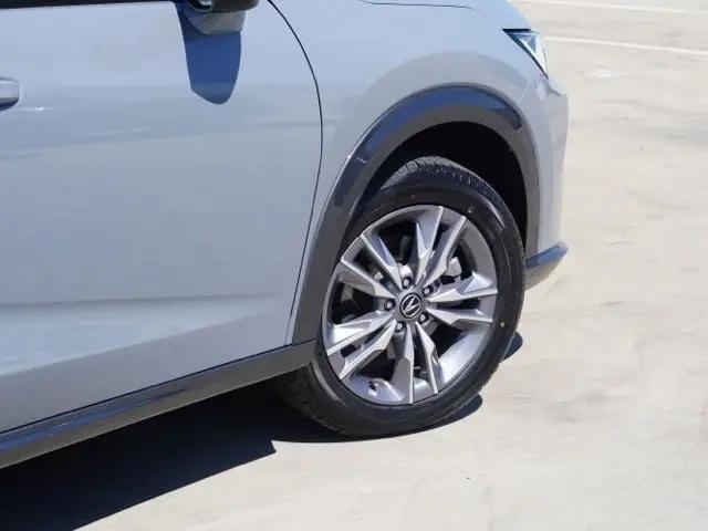 2025 Acura ADX ADX
