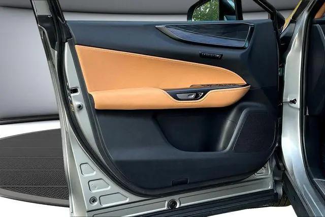 2025 Lexus NX Premium