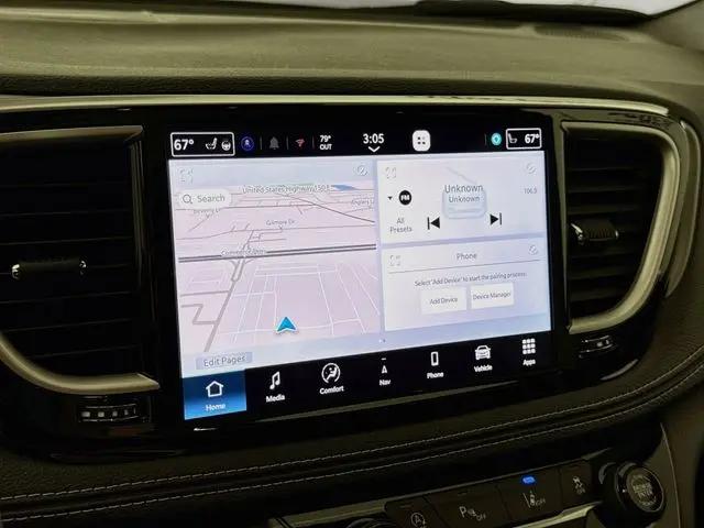 2027 Chrysler Pacifica Limited