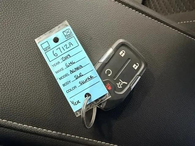 2019 GMC Acadia SLE-2