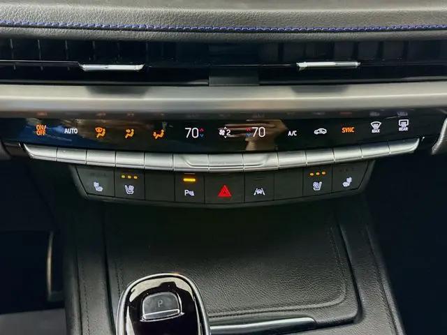 2024 Cadillac XT4 FWD Sport