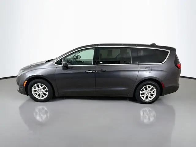 2020 Chrysler Pacifica Touring