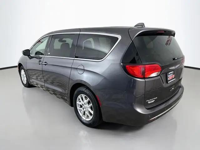 2020 Chrysler Pacifica Touring