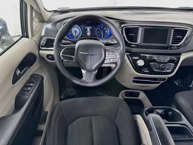 2020 Chrysler Pacifica Touring