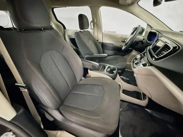 2020 Chrysler Pacifica Touring