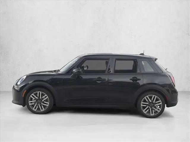 2027 MINI Cooper Hardtop Cooper C