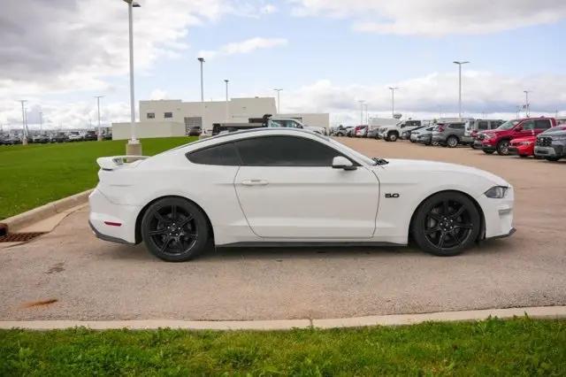 2020 Ford Mustang GT Premium Fastback