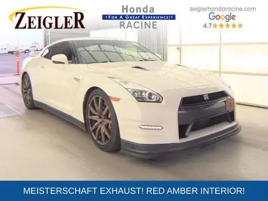 2015 Nissan GT-R Premium for sale in Mount Pleasant, WI
