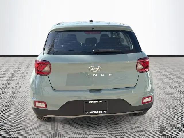 2026 Hyundai Venue SE