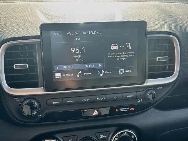 2026 Hyundai Venue SE