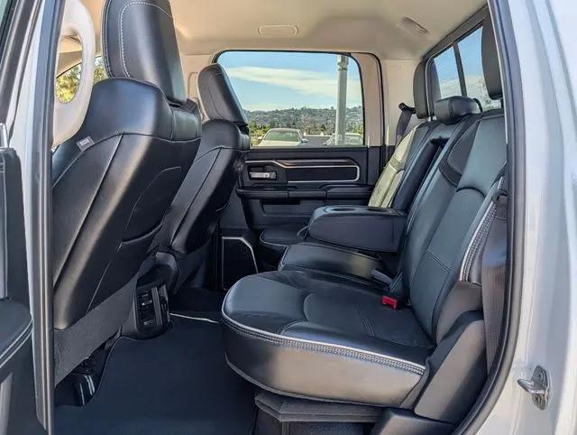 2024 Ram 2500 Laramie Crew Cab 4x4 64 Box