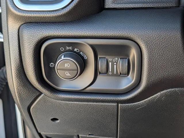 2024 Ram 2500 Laramie Crew Cab 4x4 64 Box