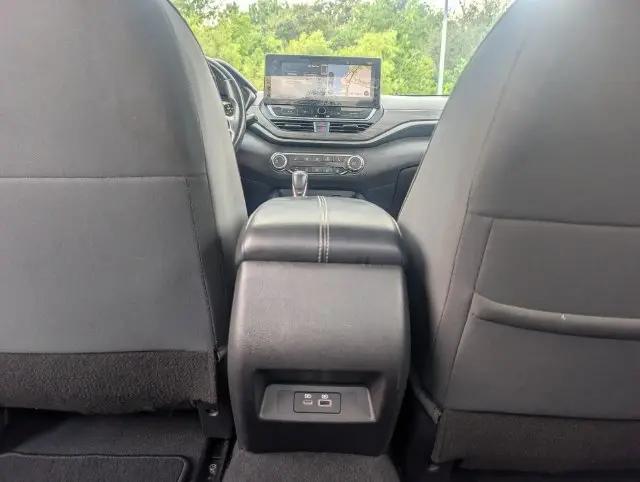 2024 Nissan Altima SV FWD