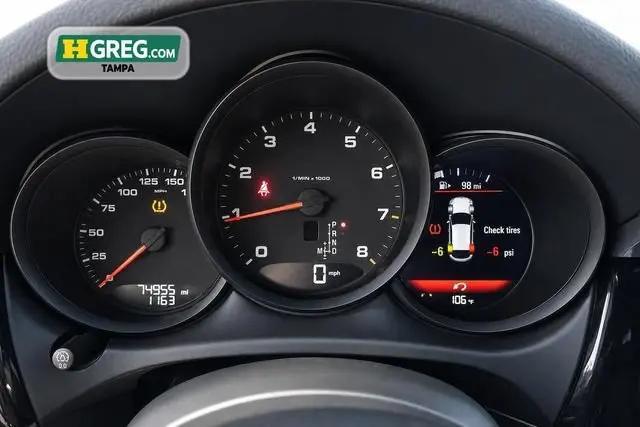 2019 Porsche Macan Macan