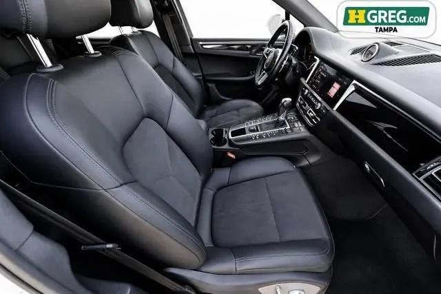 2019 Porsche Macan Macan