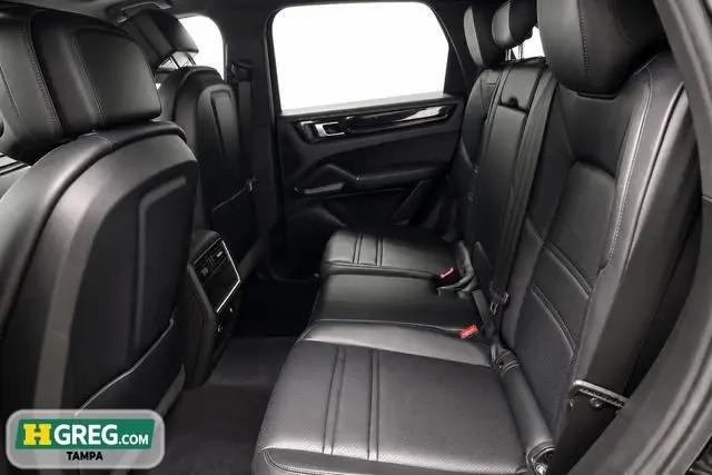 2023 Porsche Cayenne Cayenne