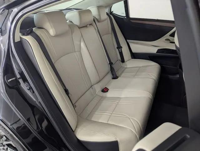 2024 Lexus ES 350 Ultra Luxury