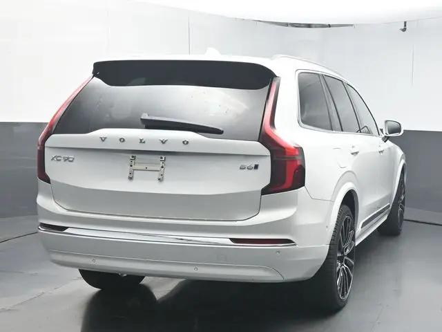 2027 Volvo XC90 Plus