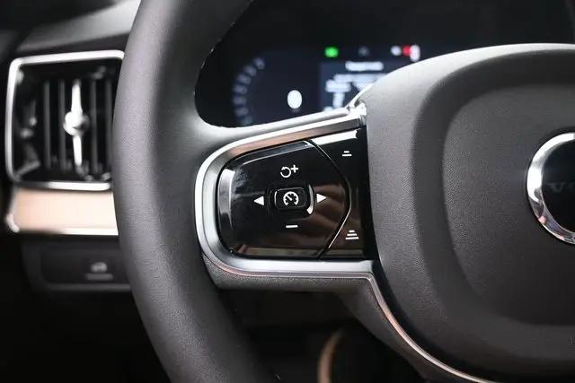 2027 Volvo XC90 Plus