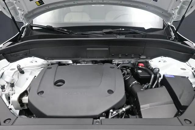 2027 Volvo XC90 Plus