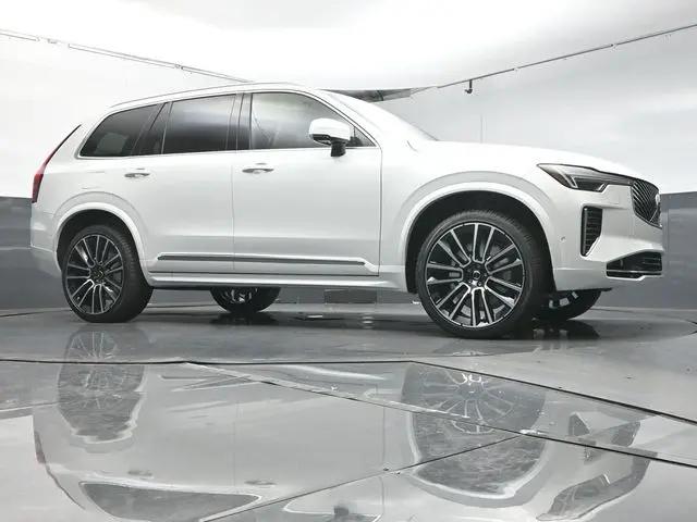 2027 Volvo XC90 Plus