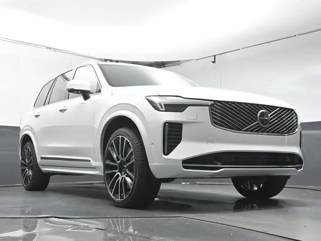 2027 Volvo XC90 Plus