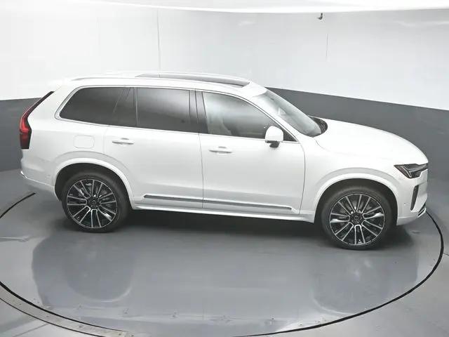2027 Volvo XC90 Plus