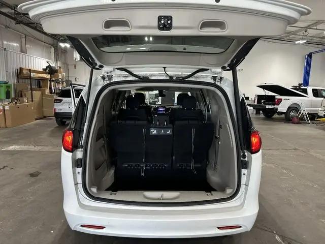 2017 Chrysler Pacifica Touring