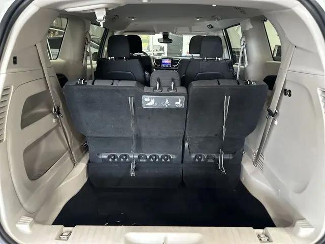 2017 Chrysler Pacifica Touring
