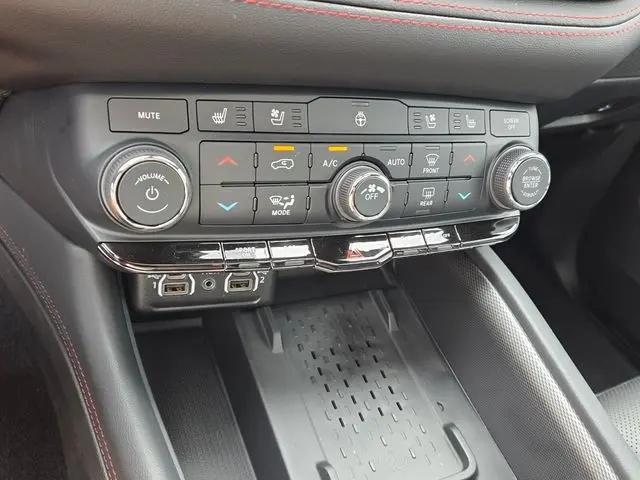 2027 Dodge Durango GT Plus HEMI