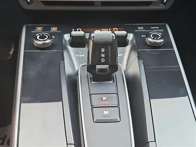 2020 Porsche 911 Carrera 4S Cabriolet