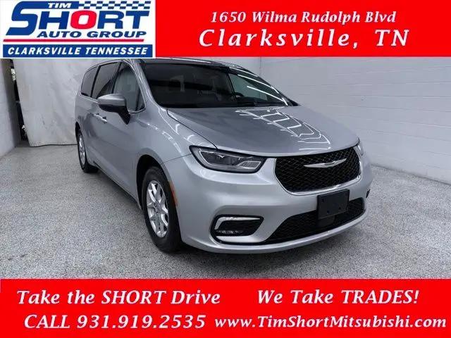 2023 Chrysler Pacifica Touring L for sale in Clarksville, TN