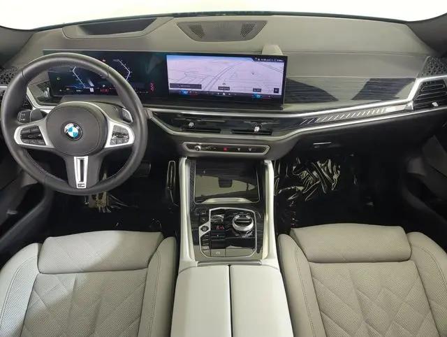 2027 BMW X6 M60i