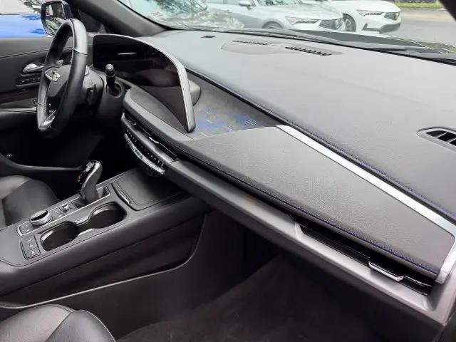 2025 Cadillac XT4 FWD Sport