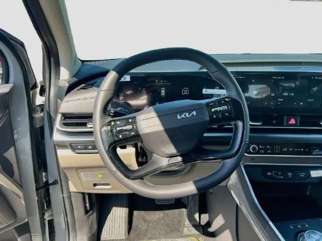 2027 Kia Carnival LXS