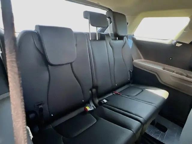 2027 Kia Carnival LXS