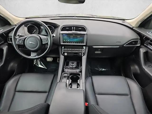 2019 Jaguar F-PACE 25t Premium