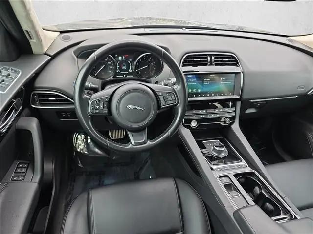 2019 Jaguar F-PACE 25t Premium
