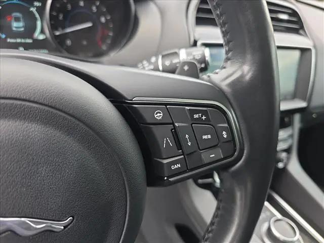 2019 Jaguar F-PACE 25t Premium
