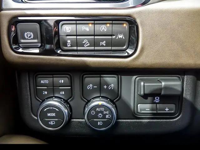 2026 GMC Yukon 4WD Denali Ultimate