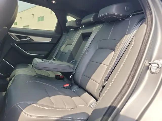 2026 Jaguar F-PACE R-Dynamic S P250 AWD Automatic