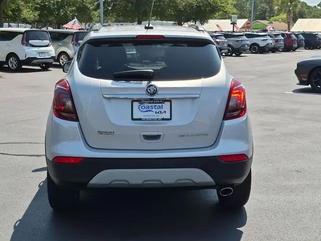 2022 Buick Encore FWD Preferred