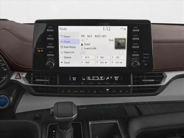 2026 Toyota Sienna Platinum