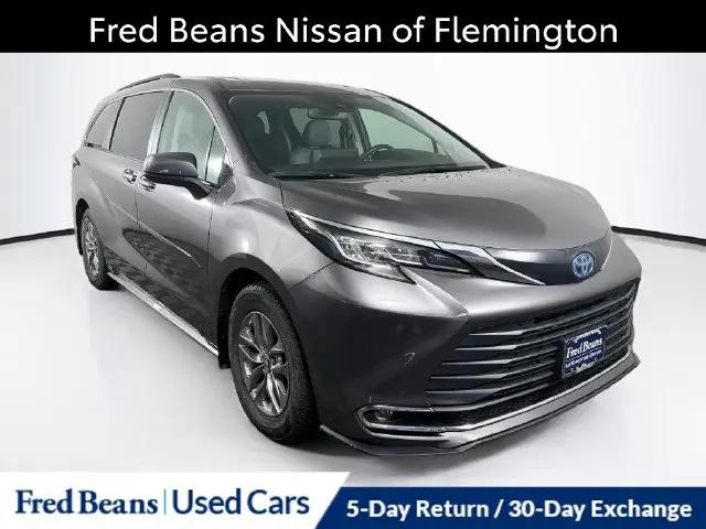 2023 Toyota Sienna XLE for sale in Flemington, NJ