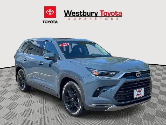 2026 Toyota Grand Highlander LE for sale in Westbury, NY