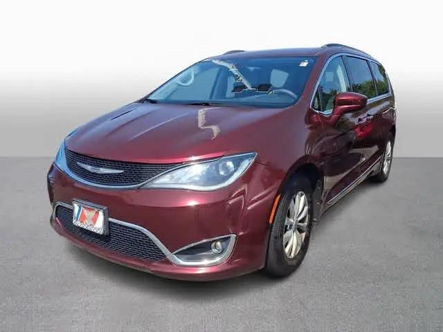 2017 Chrysler Pacifica Touring-L for sale in Springfield, VA