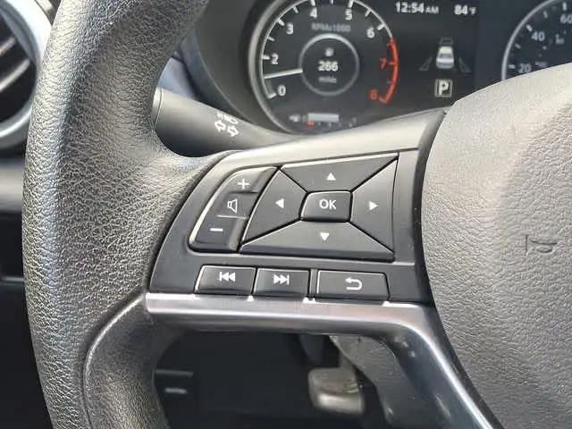 2024 Nissan Versa 1.6 SV