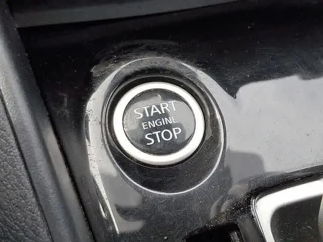 2024 Nissan Versa 1.6 SV