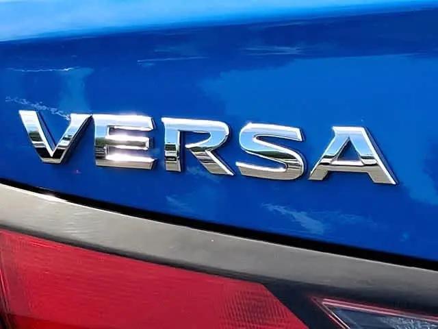 2024 Nissan Versa 1.6 SV