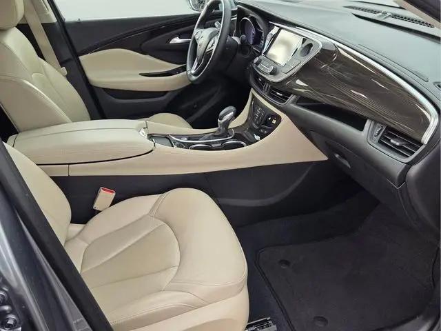 2020 Buick Envision FWD Essence
